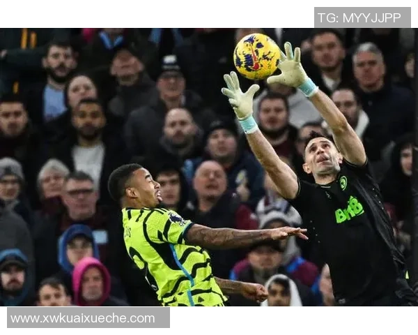 意甲赛场惊现冷门阿森纳3-0击败里昂神扑瞬间震撼全场