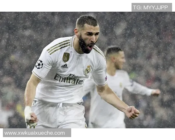 德甲焦点战平皇马与巴黎圣日耳曼激战成和引发全场热议