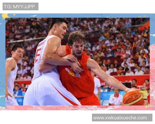 姚明每月收入一万的背后故事与篮球生涯的启示