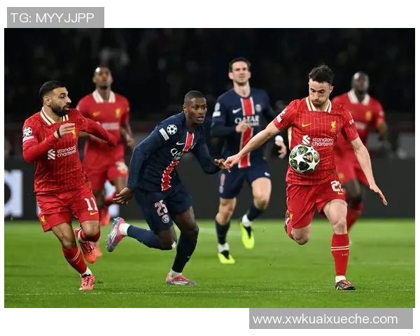 中超精彩对决曼联逆转巴黎圣日耳曼补时绝杀点燃全场激情 中超精彩对决曼联逆转巴黎圣日耳曼补时绝杀点燃全场激情