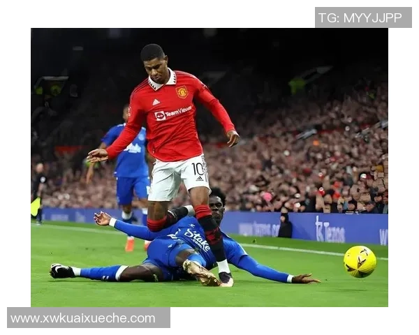 足总杯精彩对决AC米兰绝杀阿森纳全场沸腾瞬间集锦回顾 足总杯精彩对决AC米兰绝杀阿森纳全场沸腾瞬间集锦回顾