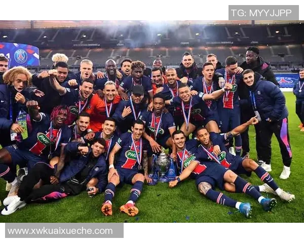 国王杯精彩对决巴黎圣日耳曼小胜本菲卡帽子戏法引燃全场激情 国王杯精彩对决巴黎圣日耳曼小胜本菲卡帽子戏法引燃全场激情