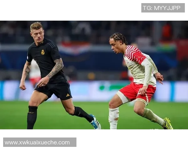 欧联杯精彩对决皇马逆转莱比锡绝杀瞬间点燃全场激情 欧联杯精彩对决皇马逆转莱比锡绝杀瞬间点燃全场激情