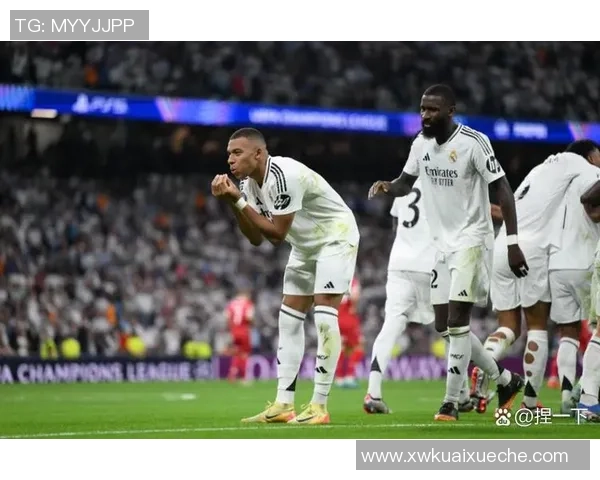 欧冠激战曼城小胜拜仁乌龙球成决胜关键瞬间解析